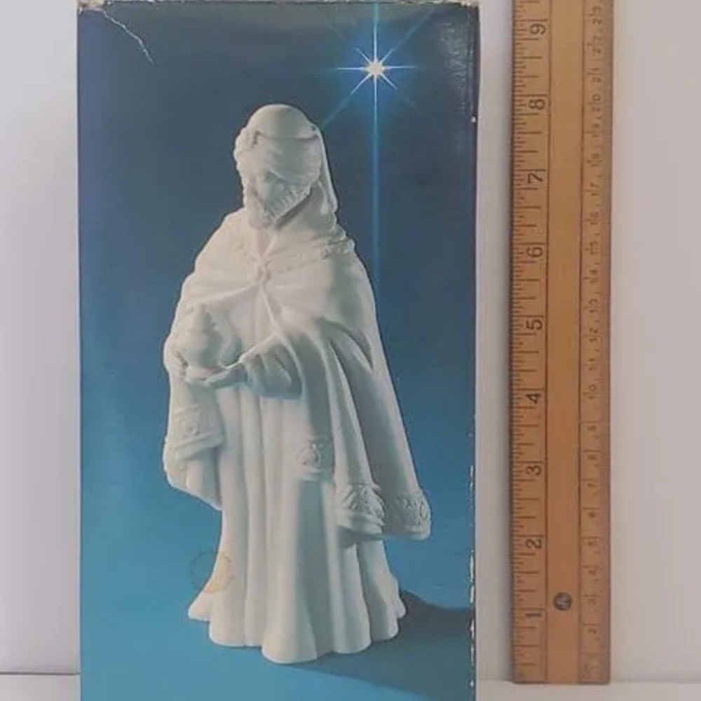 Magi Balthasar vintage nativity figurine